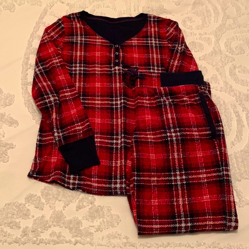 Nautica plaid fleece pajama set, size small. Red, navy, and green.